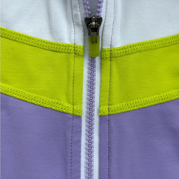 Lululemon sport cycling top - Picture 5 of 8